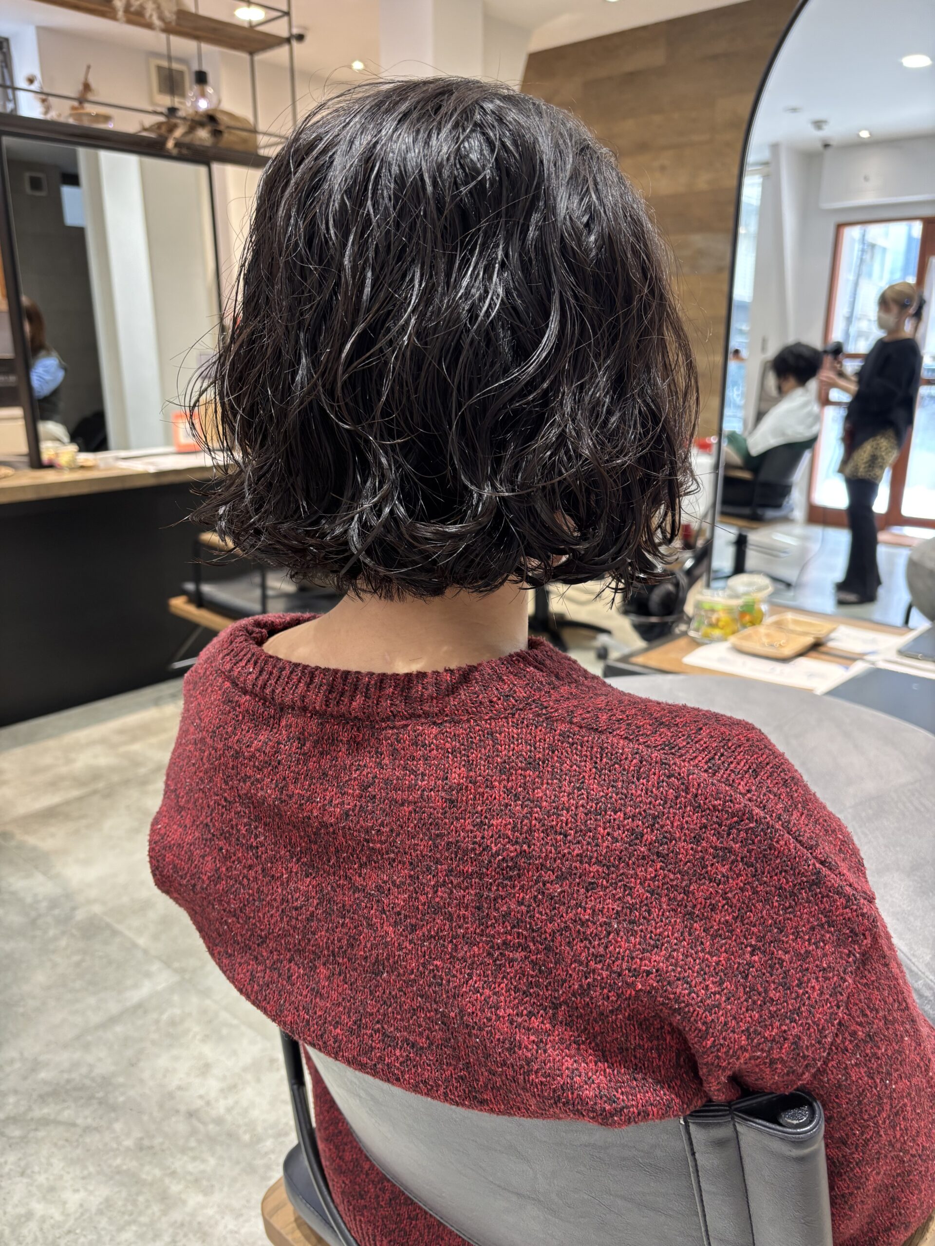 くせ毛風ボブパーマのメイン画像