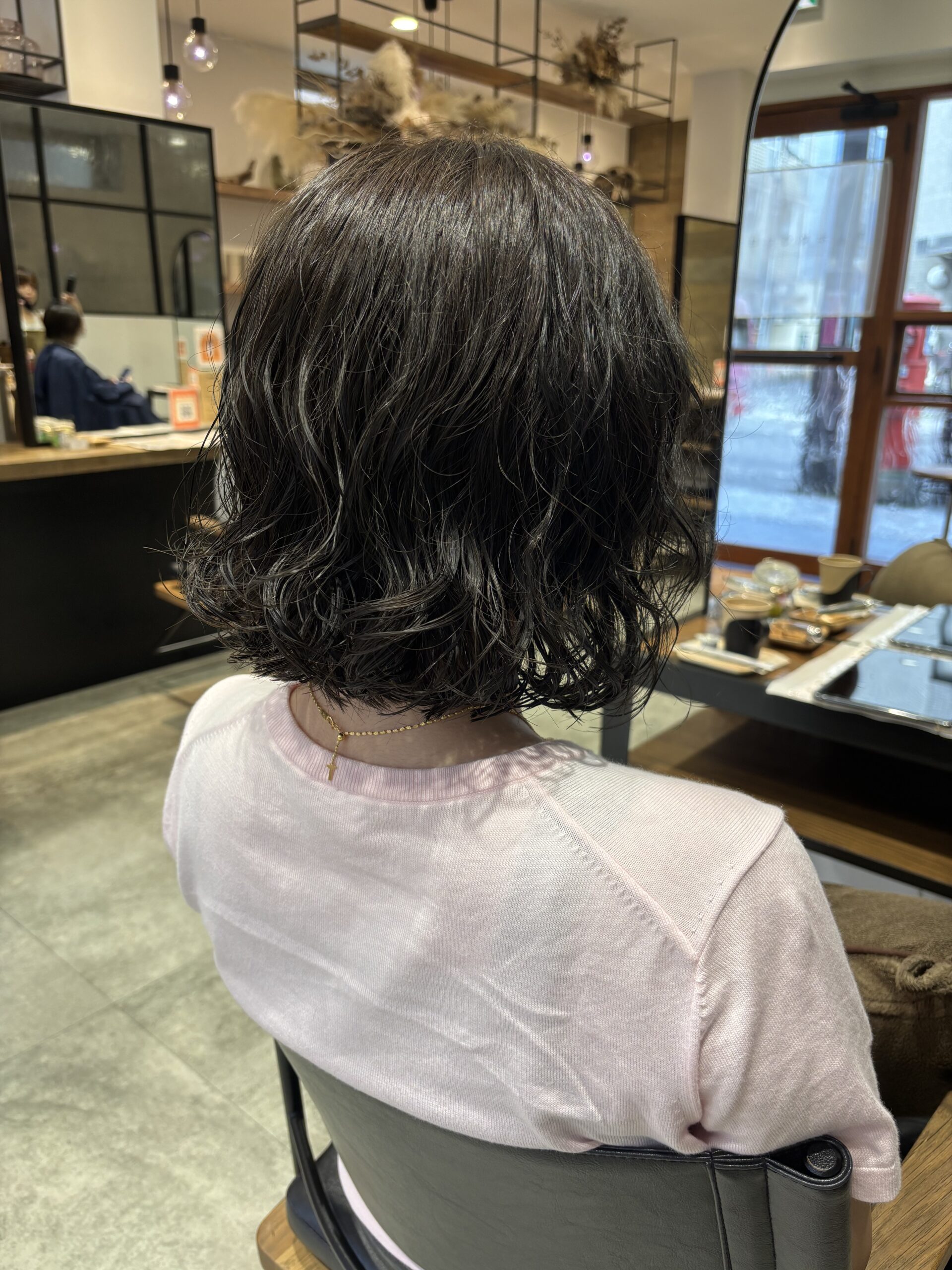 コテ巻き風ボブパーマのメイン画像